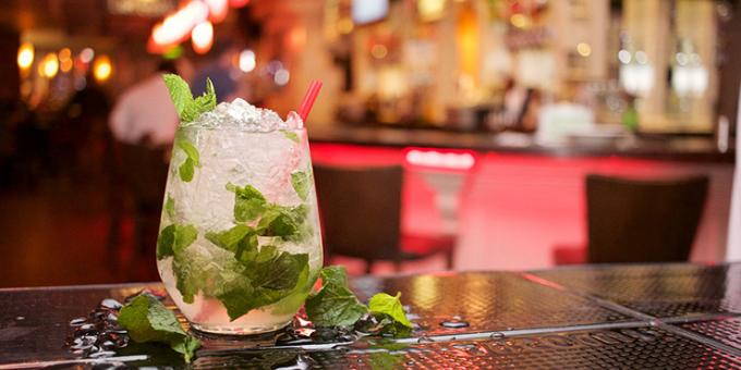 Klasyczne koktajle alkoholowe: Mojito