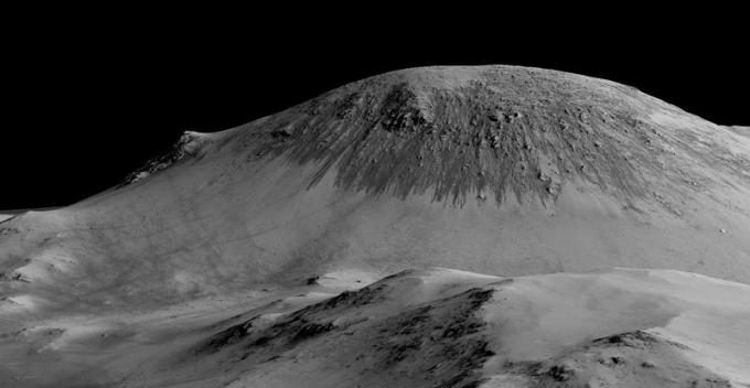 Woda na Marsie pozostawia ciemnych śladów na stokach