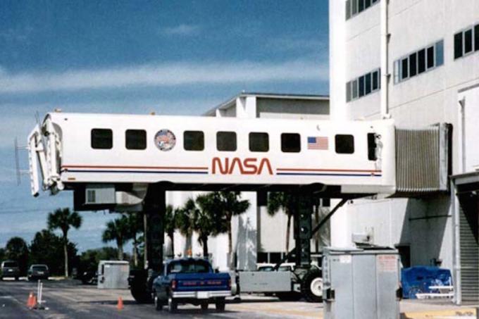 NASA Pojazdy do przewozu personelu