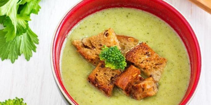 seler zupa z brokułami i grzankami