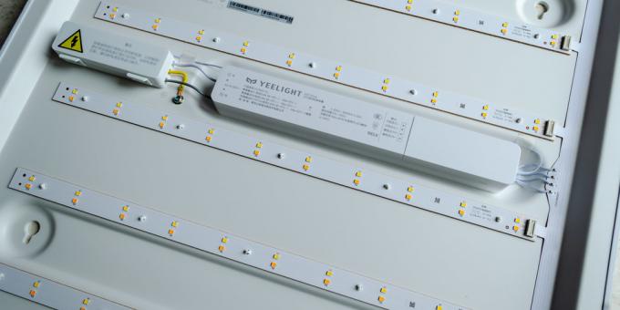 Sufitowa LED Yeelight Inteligentne Plac światła: Podstawa metalowa