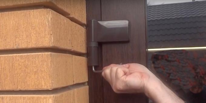 Jak dopasować drzwi z tworzywa sztucznego: make ¾ obrotu lub pełny obrót