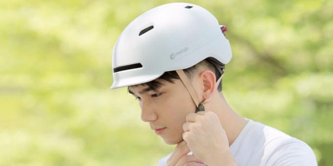 Rzecz dnia: podświetlany kask rowerowy Xiaomi