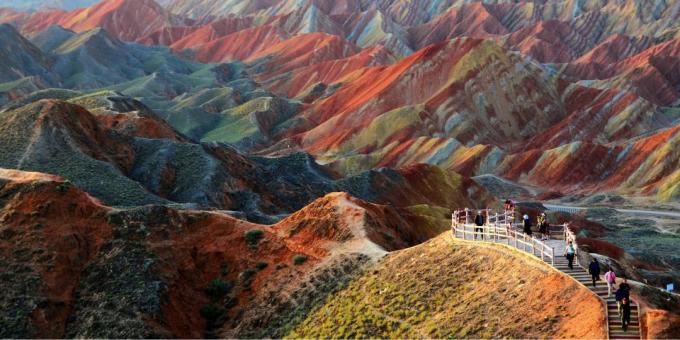 Kolorowy skał Danks Zhangye w Chinach