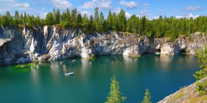 niesamowite miejsca w Rosji: park górski „Ruskeala”, Karelia