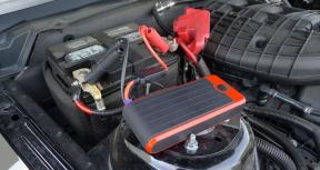 Jak uruchomić samochód, jeśli bateria jest zamontowana