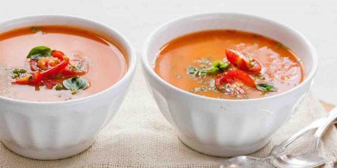 dania warzywne: zupa pomidorowa z fasolą