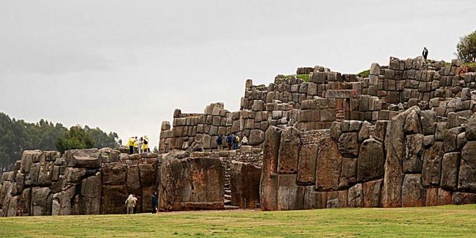 zabytki architektury: Saksayvaman