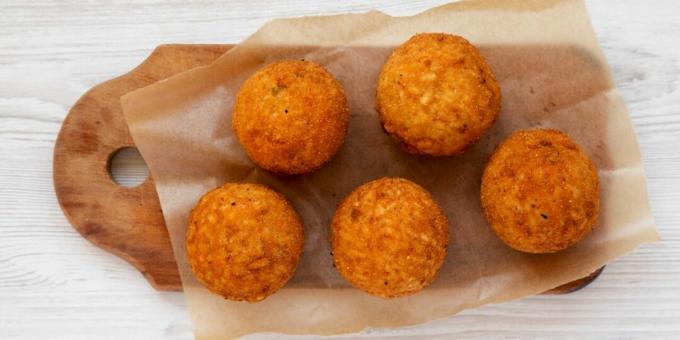 Arancini z boczkiem i serem