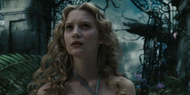 Kadr z filmu „Alicja w Krainie Czarów” w 2010 roku