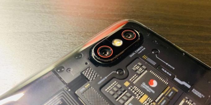 Xiaomi Mi 8 Pro: Moduł kamery
