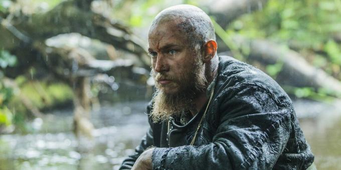 Ragnar Lothbrok z ogoloną głową