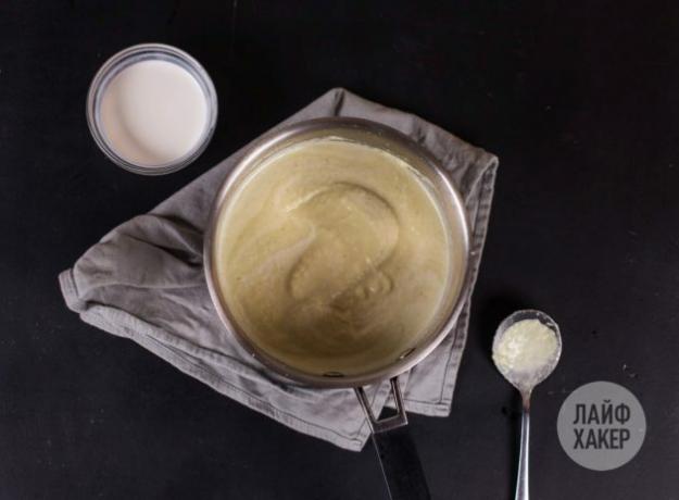 Zupa kalafiorowa: przecier warzywny z bulionem