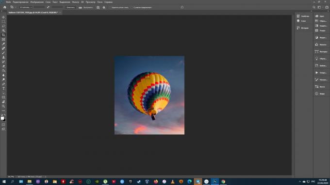 Jak przyciąć zdjęcie w Photoshopie: naciśnij Enter (Windows) lub Return (Mac OS)