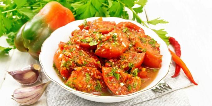 Marynowane Pomidory Z Papryką I Czosnkiem