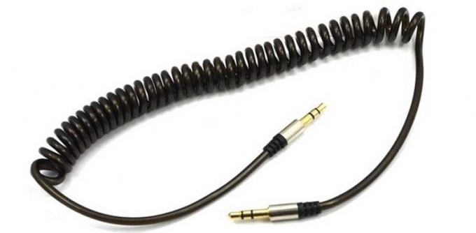 Spiralny kabel AUX