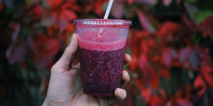 Przepisy dla Blendera: Blueberry smoothie z płatkami owsianymi