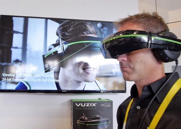 VR-gadżety: Vuzix iWear wideo Słuchawki